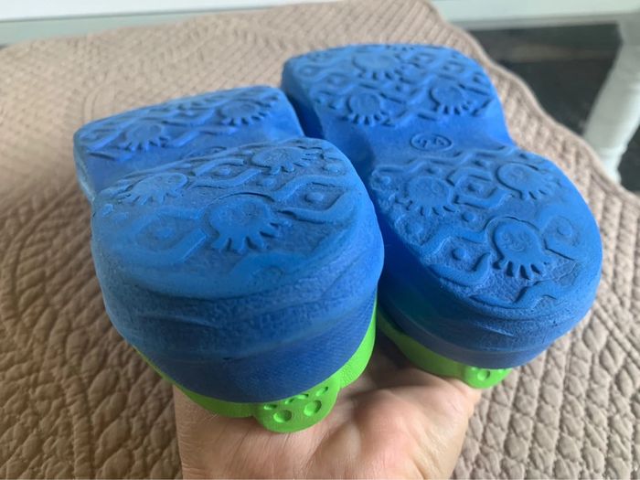 Sabots garçons bleu/vert T. 24 - photo numéro 7