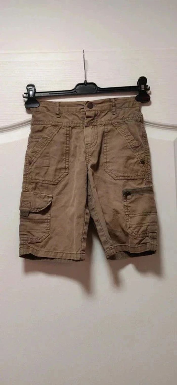 Bermuda marron kaki Kiabi 6 ans