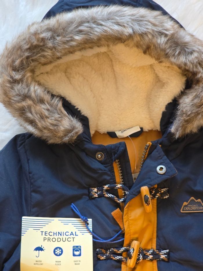 NEUF (NON PORTÉ) 🏷🤩😍💙💥superbe  parka chaud /déperlant 12 MOIS garçon(fourrure amovible)💙😍🤩👌 - photo numéro 4