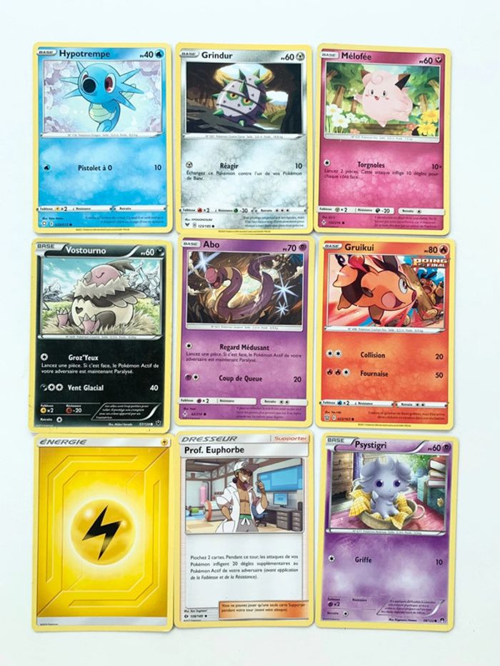 Lot de 9 cartes Pokémon