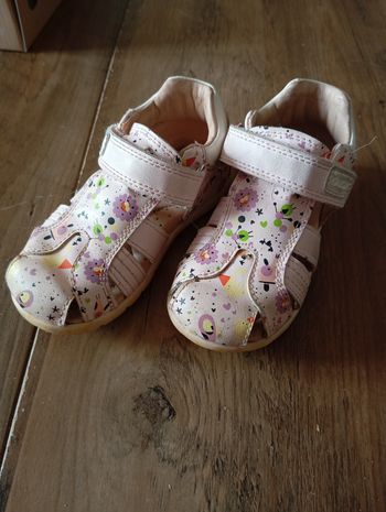 Sandales taille 23