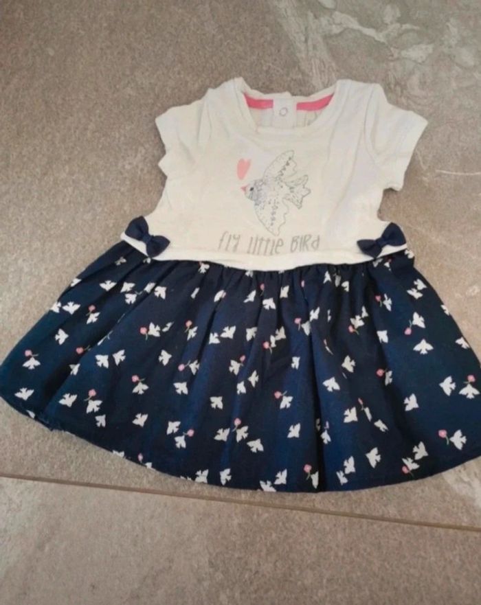 Ensemble robe et gilet printemps chic bébé fille 9 mois comme NEUF - photo numéro 2