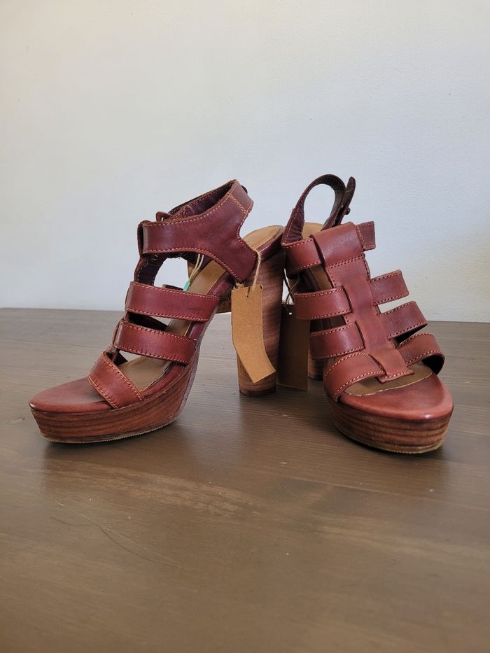 Chaussures à talons diesel 35