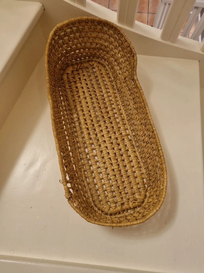 Lit poupée
