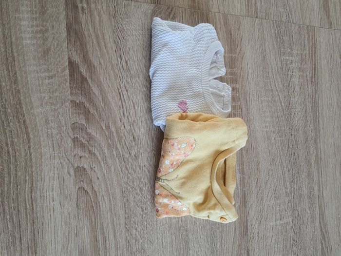 A vendre lot vêtements fille 3 mois - photo numéro 9