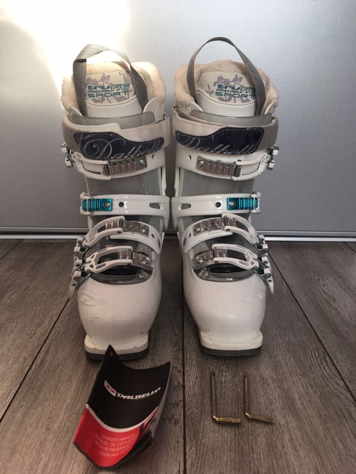 Chaussure de ski femme