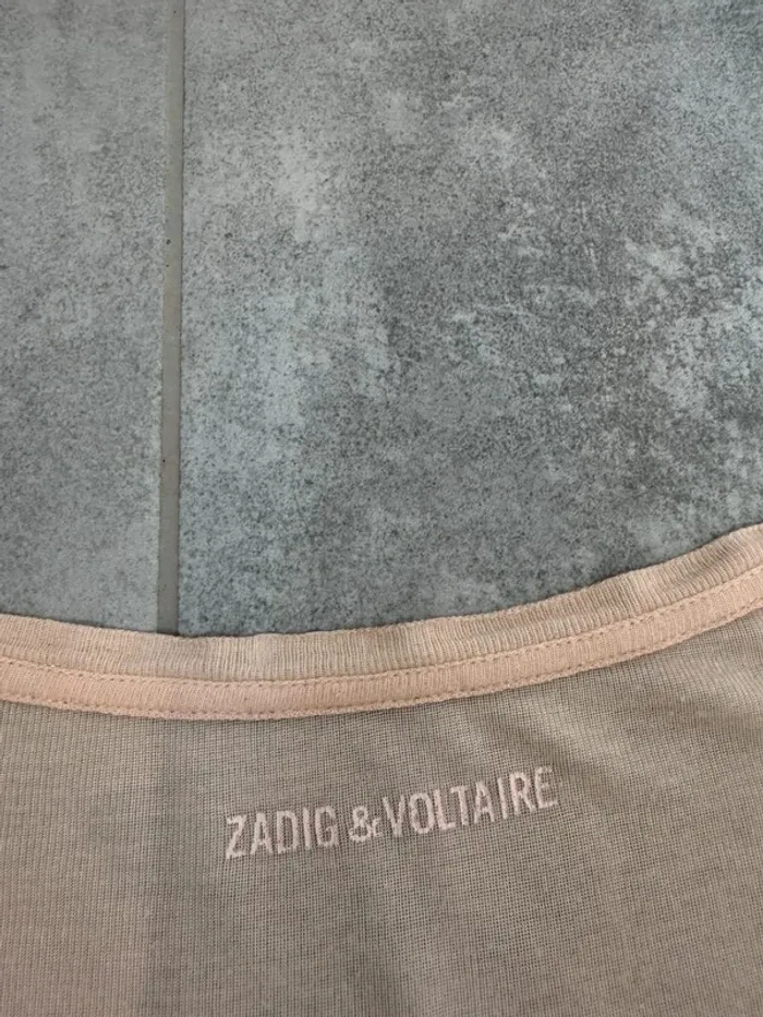Magnifique T-shirt Zadig & Voltaire saumon et doré taille M parfait état - photo numéro 6