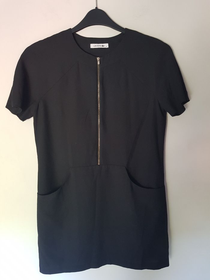 Magnifique robe noire taille 38 Lacoste - photo numéro 2