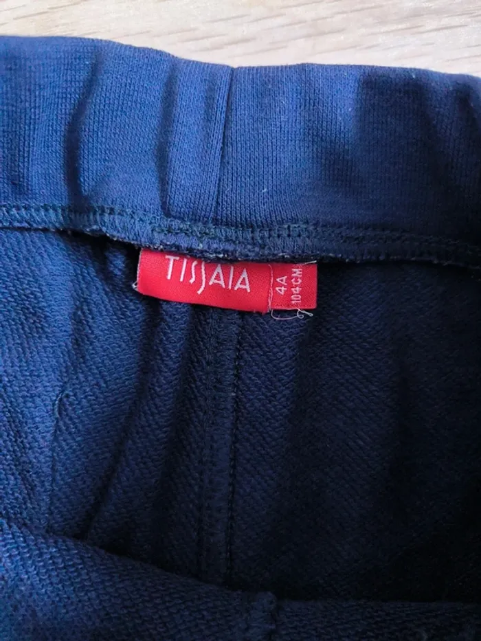 Short de sport. Tissaia Garçon 4ans - photo numéro 2