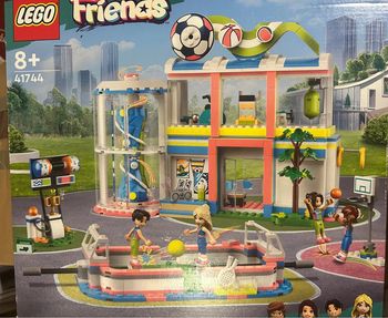 Lego friends 41744 neuf