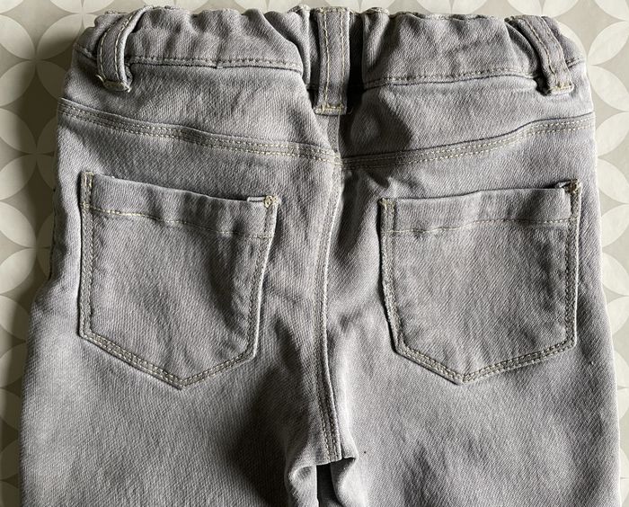 Lot 2 jeans garçon 2 ans – Excellent état - photo numéro 7