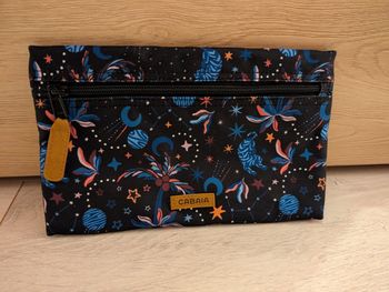 Pochette cabaia neuve saturn