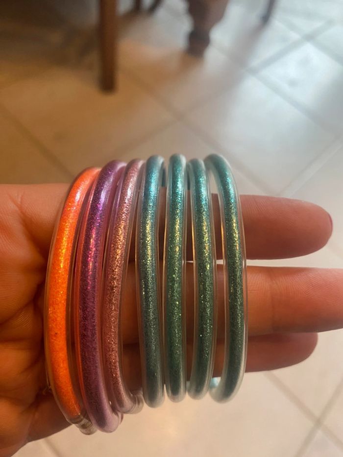 Bracelet plastique pailletés