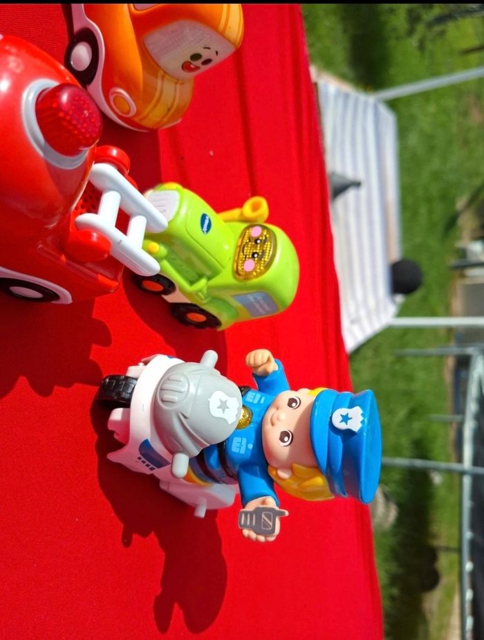 Lot de véhicules vtech - photo numéro 3