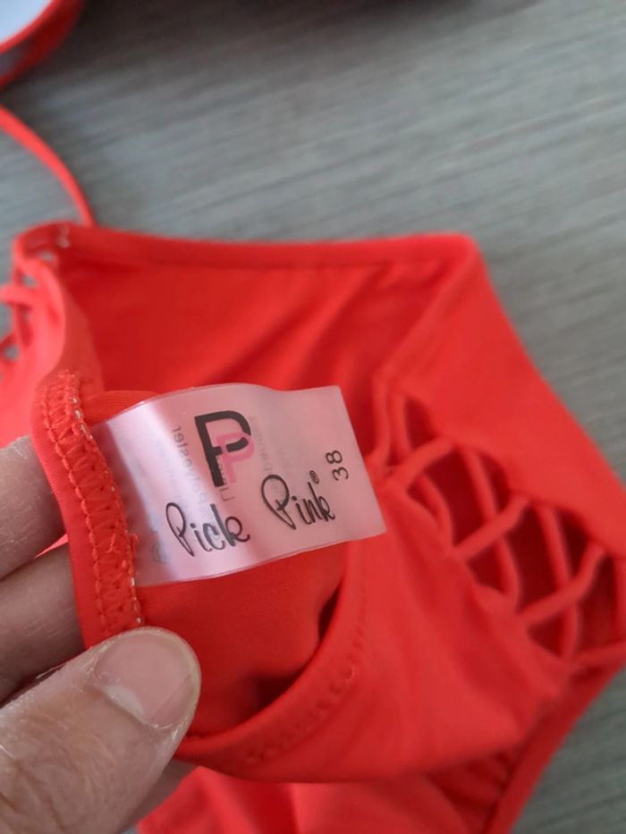 Maillot de bain 2 pièces - photo numéro 4