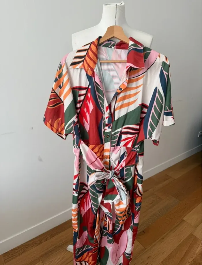 Robe d’été fleurie XL/42 négociable - photo numéro 2