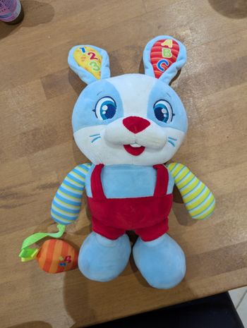Clémentoni peluche Valentin le petit lapin