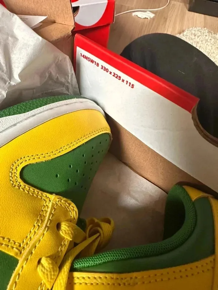 Dunk low reverse brazil taille 44 neuve - photo numéro 9