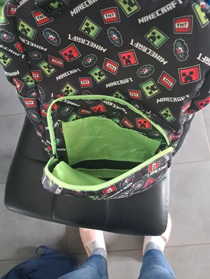 Sac a dos/ cartable - photo numéro 6