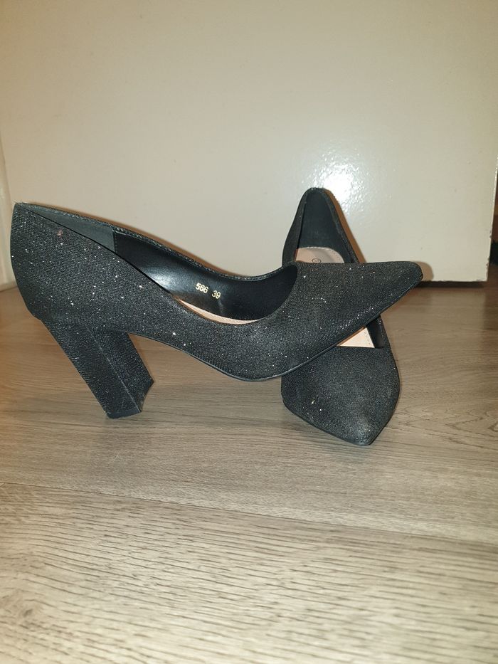 Talons à paillettes - photo numéro 4