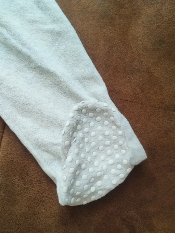 Pyjama velours 1 pièce garçon 12 mois - photo numéro 2