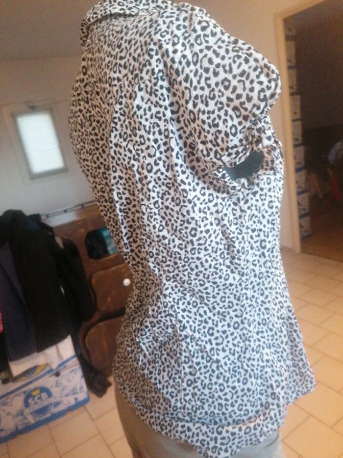 Chemise taille 38 - photo numéro 2