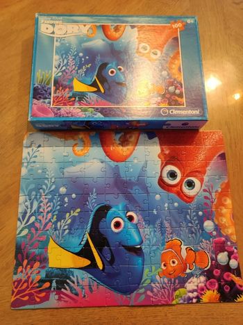 Puzzle 100 pièces Disney Dory