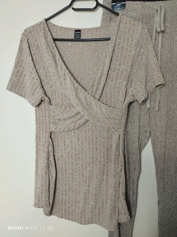 Ensemble taille L - photo numéro 2