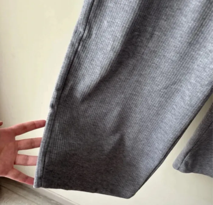 👚👖Ensemble femme gris taille unique -  new collection NEUF sans étiquette ! - photo numéro 7