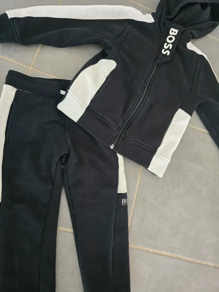 Ensemble jogging BOSS - photo numéro 2