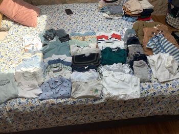 Lot vêtements 56 pièces 6 mois Garçon  belles références 