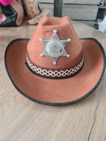 Chapeau de cowboy/ sherif