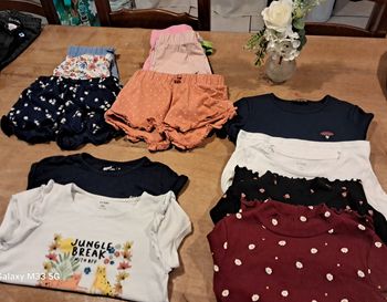 Lot vetements fille 6/7 ans été