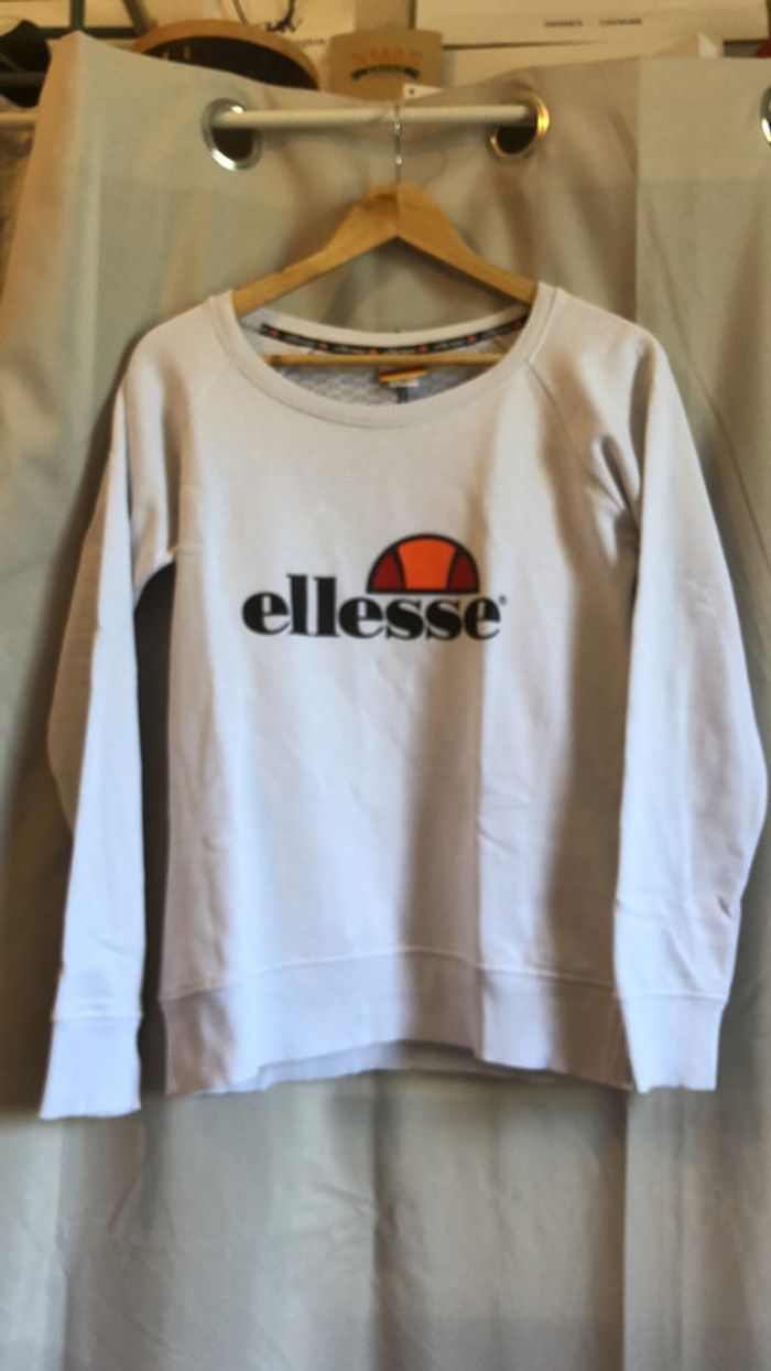 Pull ellesse