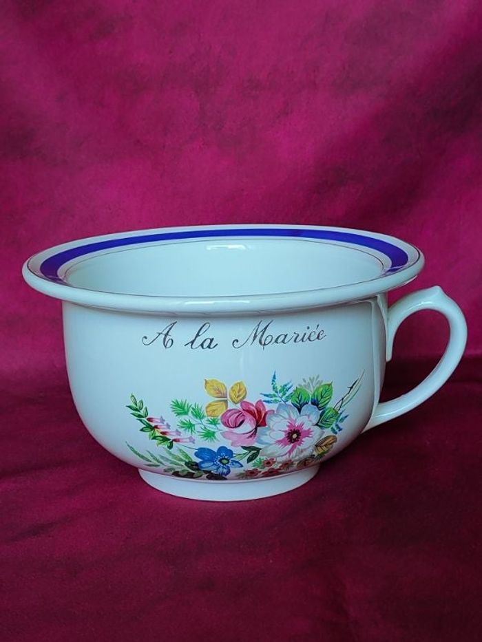 Ancien pot de chambre à la mariée ( n°12)