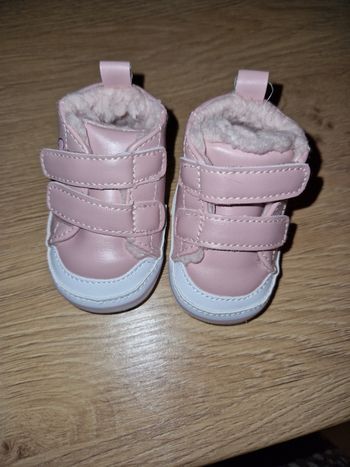 Chaussures fourrées bébé