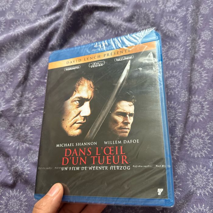 Deux dvd blu-ray man of steel 3D et dans l œil d’un tueur - photo numéro 2