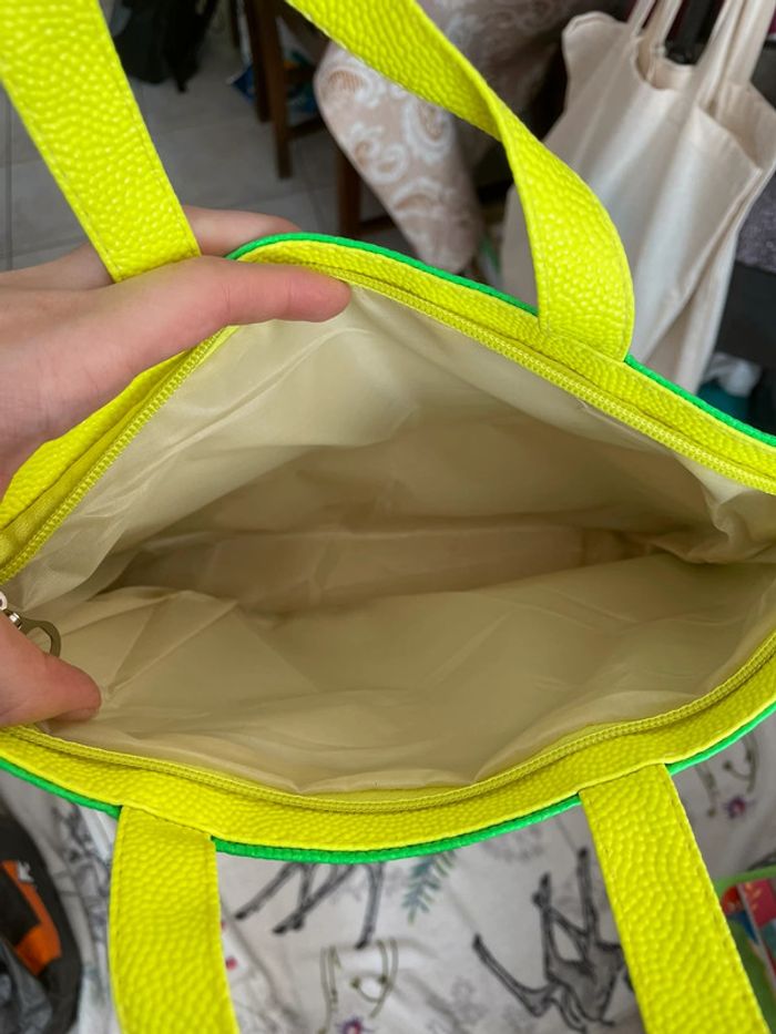 Petit sac vert fluo et jaune fluo. - photo numéro 4