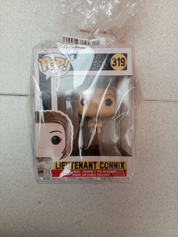 Pop star wars: lieutenant connix 319 - photo numéro 2