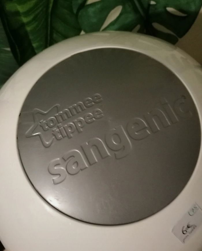 Poubelle à couches - photo numéro 3