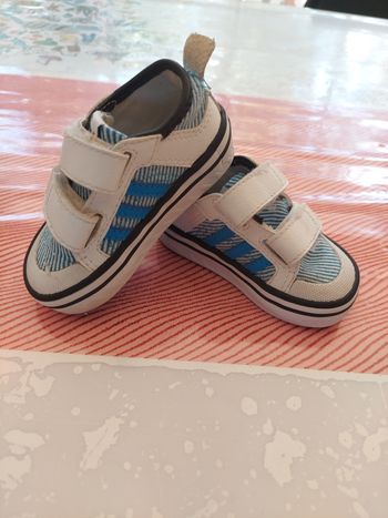 Basket adidas pointure 18