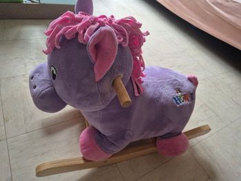 Hippopotame à bascule