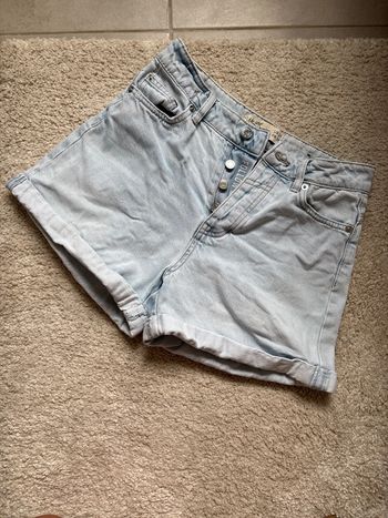 Short en jean Jennyfer taille 36