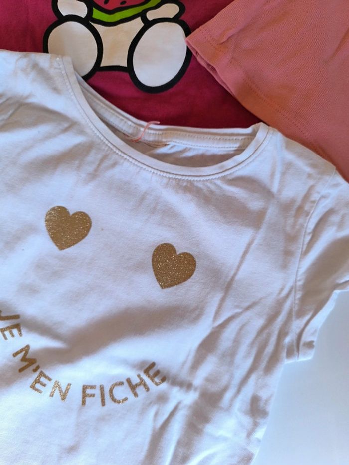 Lot de 3 t-shirts en bon état taille 2 ans - photo numéro 4
