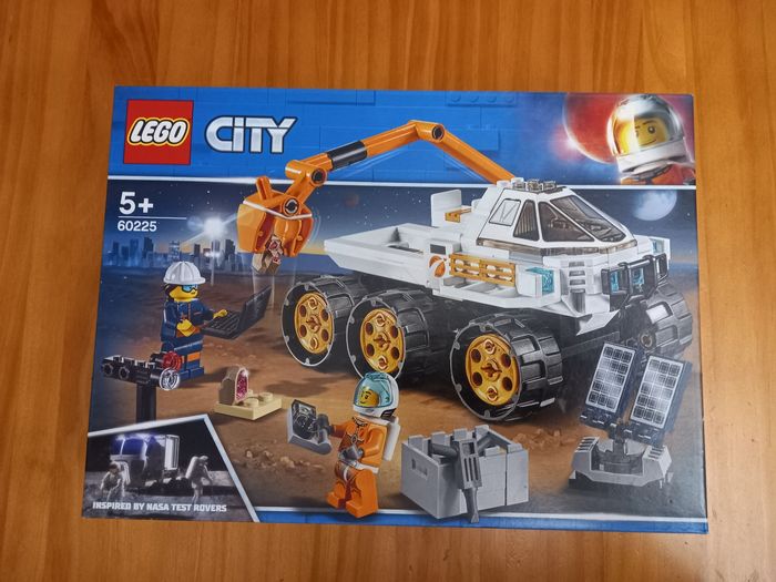 Lego Véhicule d'exploration spatiale 60225 Neuf