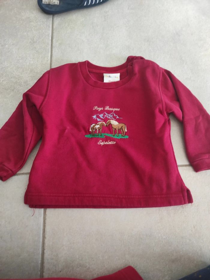 Sweatshirt 24 mois