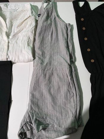 2€ le vetement plusieurs marques taille M ( le lot 10€ )