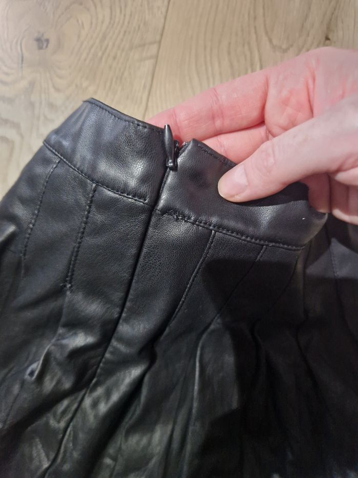 Jupe simili cuir - photo numéro 2