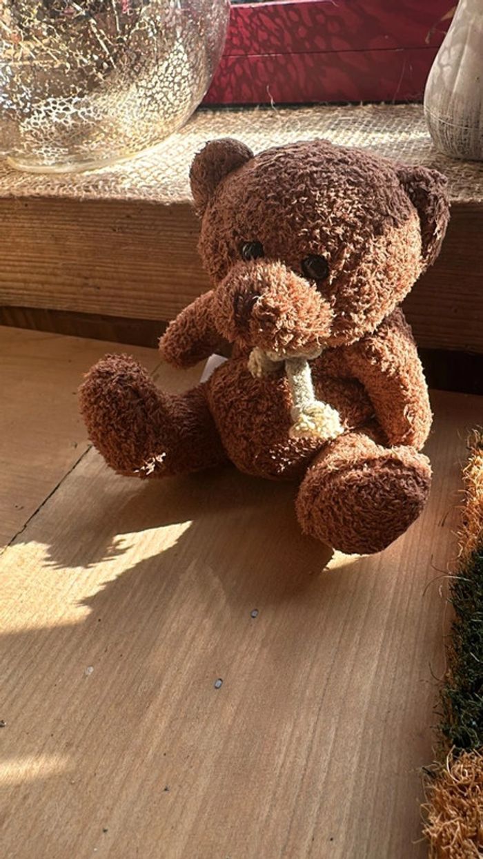 Petite peluche ours Louise Mansen
