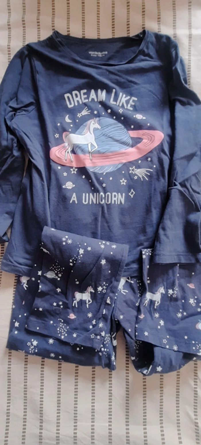 3 pyjamas fins 6 ans - photo numéro 3